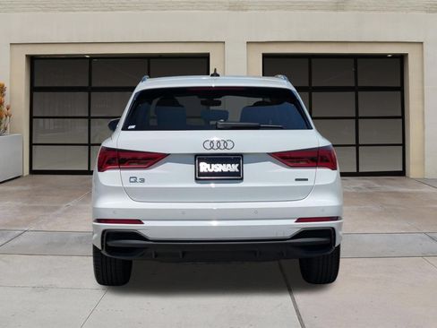 Used 2023 Audi Q3 2.0T Premium w/ Convenience Package AWD/4WD image 5
