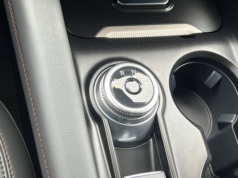 Used 2025 Ford Explorer Active w/ Active Comfort Package image 23