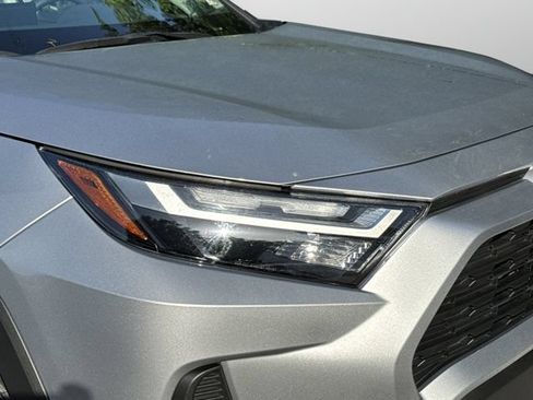 Used 2023 Toyota RAV4 XLE w/ Convenience Package AWD/4WD image 10