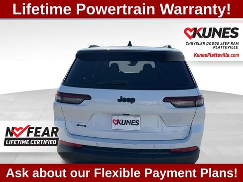 Used 2023 Jeep Grand Cherokee L Laredo AWD/4WD image 7