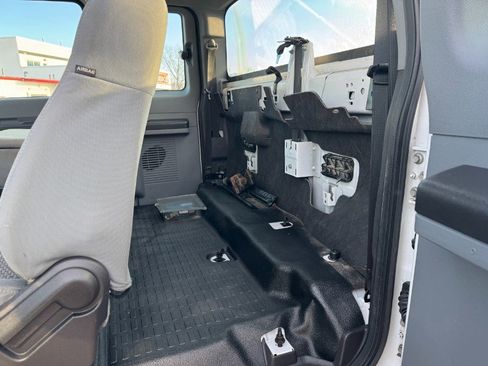 Used 2016 Ford F250 XL w/ Snow Plow Prep Package image 16