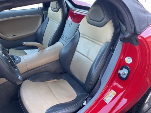 Used 2006 Pontiac Solstice Convertible w/ Premium Package image 20