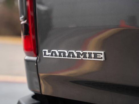 Used 2019 RAM 1500 Laramie image 11