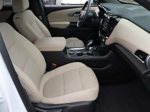 Used 2023 Chevrolet Traverse LS w/ Safety Package FWD image 39