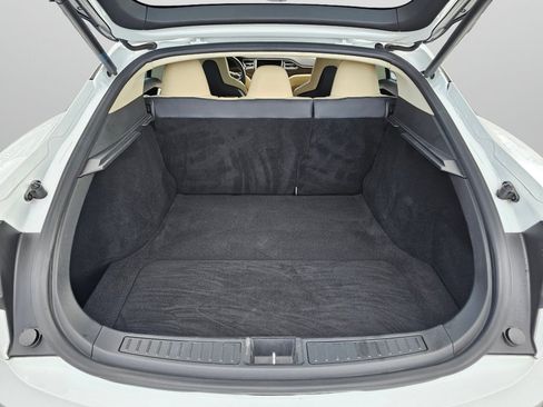 Used 2014 Tesla Model S 85 image 16