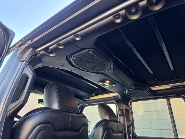 Used 2019 Jeep Wrangler Unlimited Rubicon AWD/4WD image 37