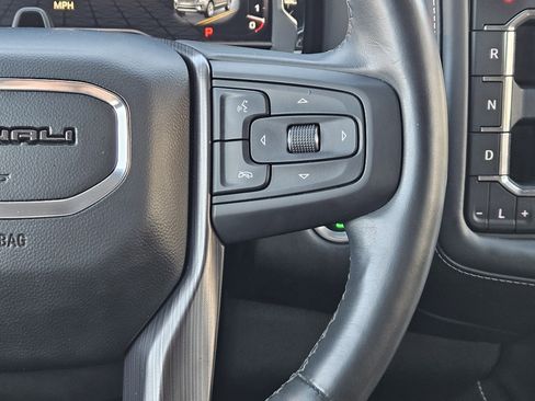 Used 2023 GMC Yukon XL Denali Ultimate image 30