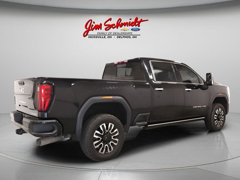 Used 2025 GMC Sierra 2500 Denali Ultimate AWD/4WD image 6