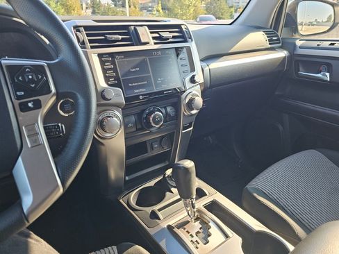 Used 2024 Toyota 4Runner SR5 image 29