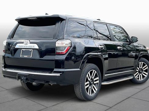 Used 2020 Toyota 4Runner Limited image 12