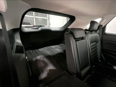 Used 2024 Ford Edge SEL w/ Convenience Package image 27