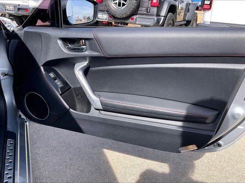 Used 2017 Subaru BRZ Limited image 22