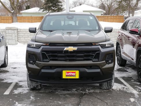 Used 2023 Chevrolet Colorado LT w/ LT Convenience Package III image 2