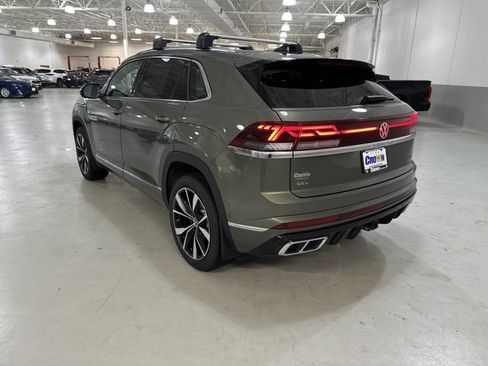 New 2026 Volkswagen Atlas Cross Sport SEL Premium R-Line AWD/4WD image 6