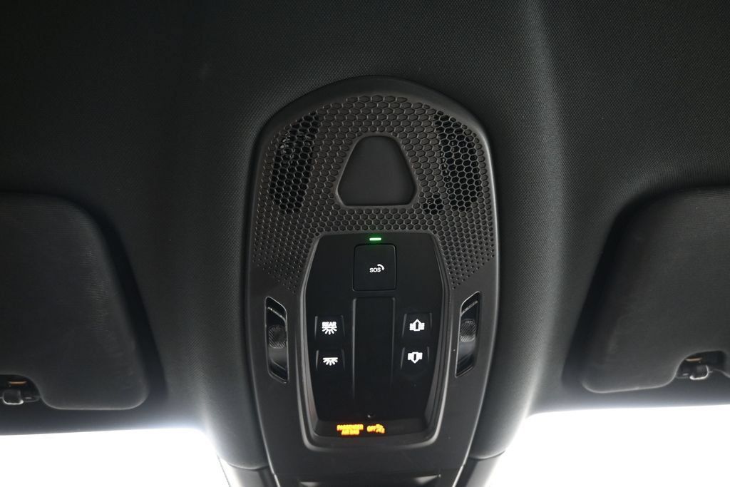 Certified 2026 Porsche Cayenne Coupe AWD/4WD image 30
