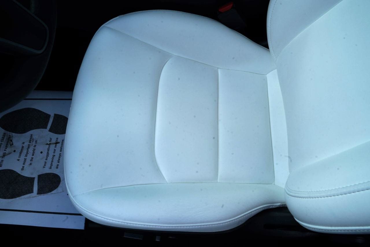 Used 2023 Tesla Model Y Performance AWD/4WD image 19