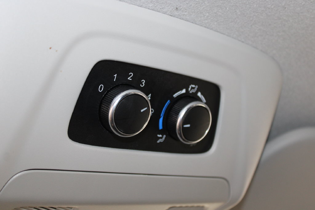 Used 2024 Ford Transit 350 XLT RWD image 49