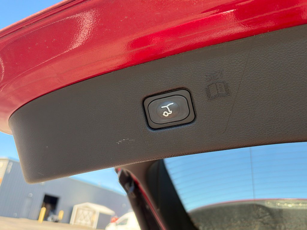 Used 2024 Ford Edge Titanium w/ Equipment Group 301A AWD/4WD image 6