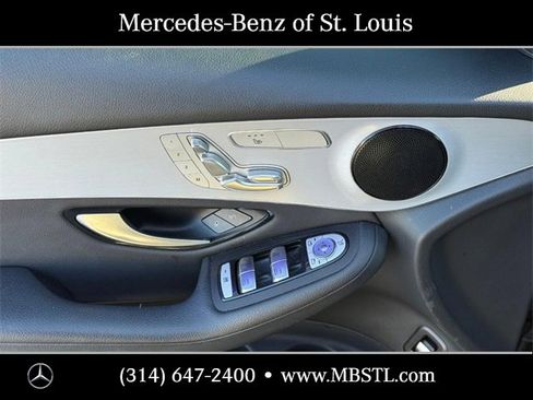 Used 2020 Mercedes-Benz GLC 300 4MATIC image 17