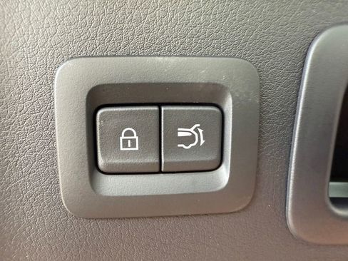 New 2026 MAZDA MAZDA3 2.5 S Hatchback w/ Premium Pkg image 29