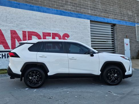 Used 2025 Toyota RAV4 LE FWD image 8