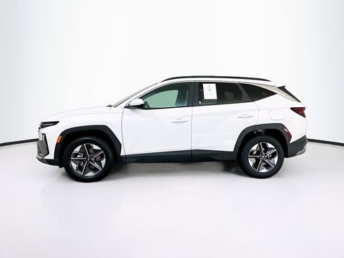 Used 2025 Hyundai Tucson SEL AWD/4WD image 4