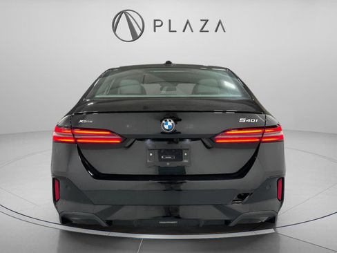 New 2026 BMW 540i xDrive w/ M Sport Package image 5