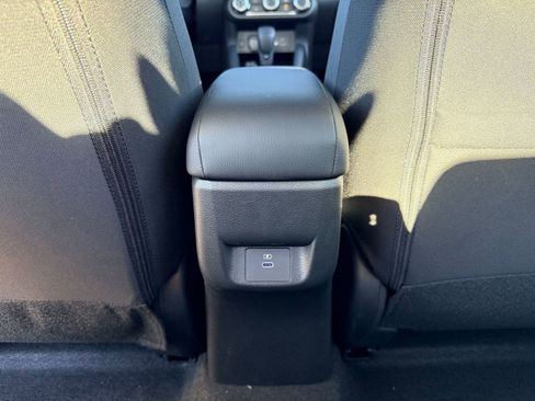 New 2025 Nissan Versa SV w/ Trunk Package image 21