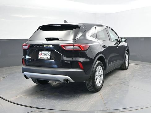 Used 2024 Ford Escape Active AWD/4WD image 7