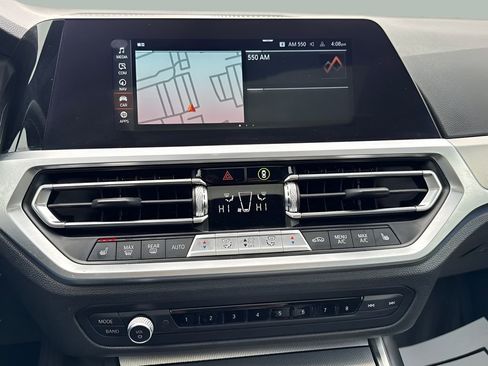 Used 2021 BMW 430i xDrive Coupe w/ Convenience Package image 10