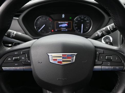 Used 2022 Cadillac XT4 Premium Luxury w/ Safety Alert Package AWD/4WD image 14