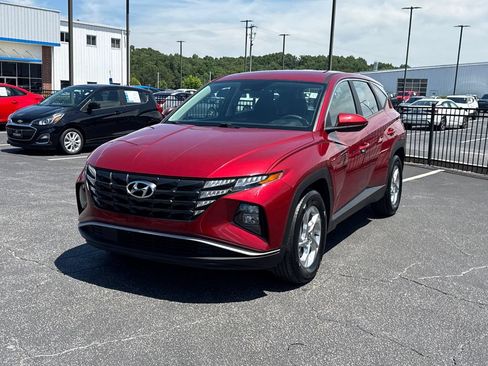 Used 2022 Hyundai Tucson SE FWD image 2
