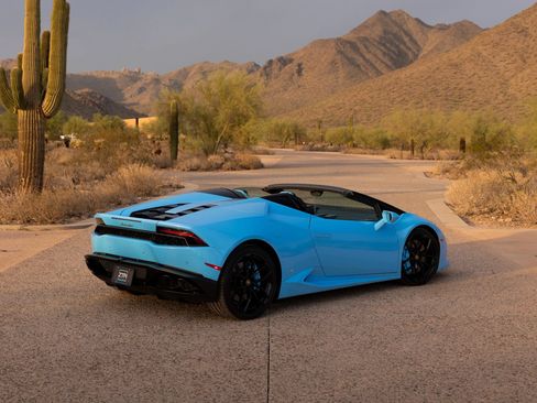 Used 2017 Lamborghini Huracan LP 610-4 AWD/4WD image 15