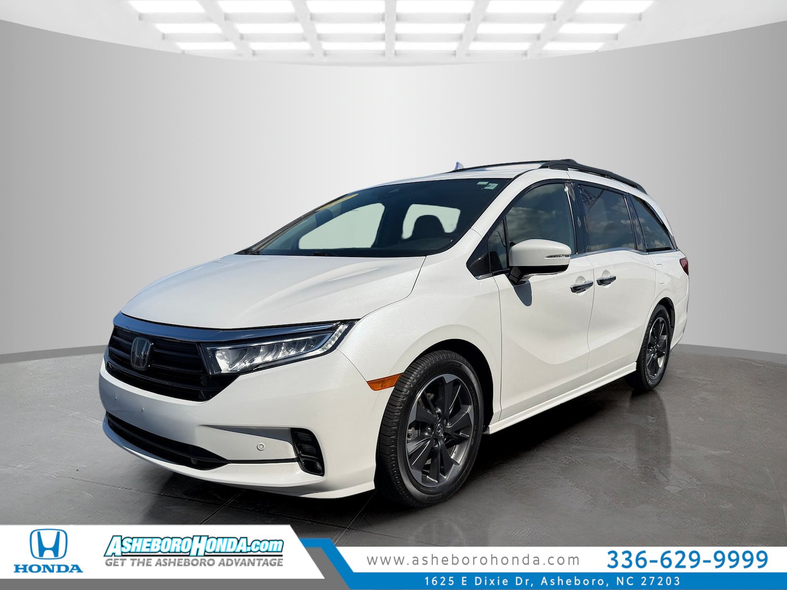Used 2022 Honda Odyssey Elite image 1