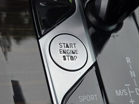 Used 2023 BMW X5 xDrive40i w/ M Sport Package AWD/4WD image 24