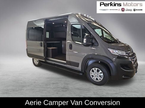 New 2025 RAM ProMaster 1500 w/ Quick Order Package 22G SLT image 1