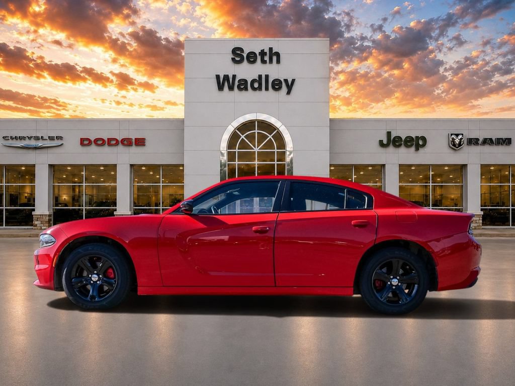 Used 2023 Dodge Charger SXT RWD image 4