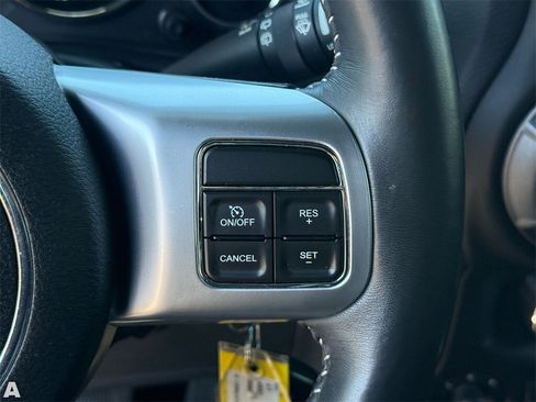 Used 2017 Jeep Wrangler Freedom Edition image 17