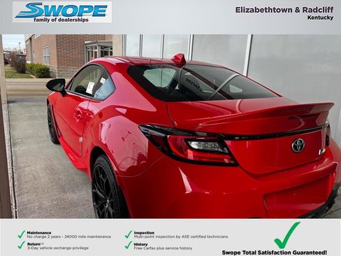 New 2025 Toyota GR86 Premium image 6