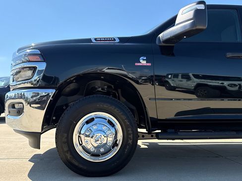 New 2026 RAM 3500 Tradesman AWD/4WD image 5