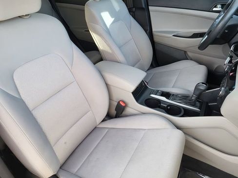 Used 2018 Hyundai Tucson SEL image 4