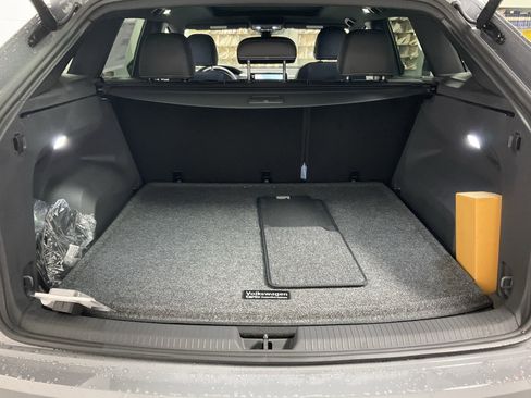 New 2026 Volkswagen Atlas Cross Sport SE AWD/4WD image 16