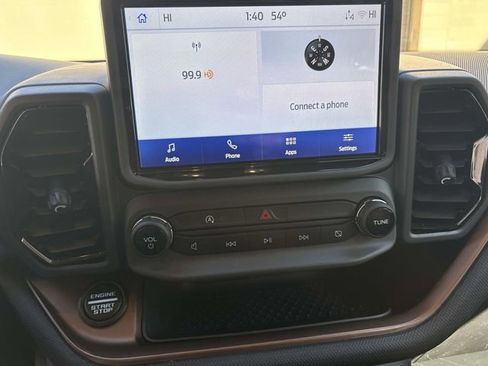 Used 2022 Ford Bronco Sport Outer Banks w/ Tech Package image 17