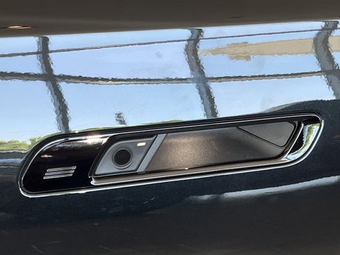 New 2026 BMW 760i xDrive AWD/4WD image 32