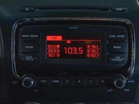 Used 2018 Kia Forte LX image 7