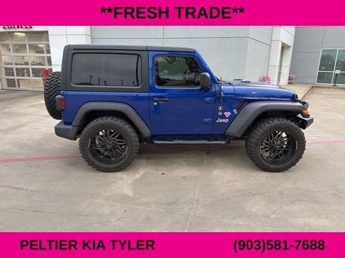 Used 2020 Jeep Wrangler Sport image 12
