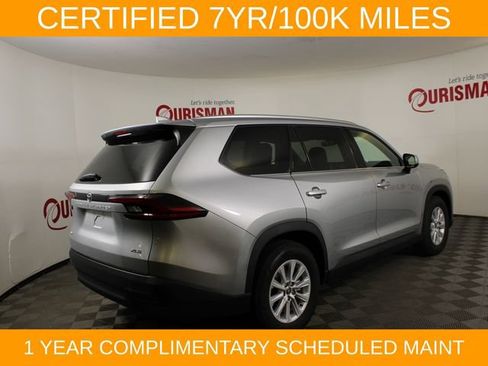 Used 2025 Toyota Grand Highlander AWD image 8