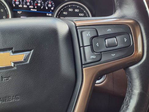 Used 2021 Chevrolet Tahoe High Country w/ Premium Package RWD image 16