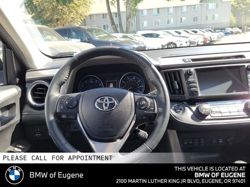 Used 2018 Toyota RAV4 Adventure AWD/4WD image 22
