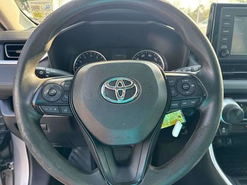 Used 2019 Toyota RAV4 LE image 23